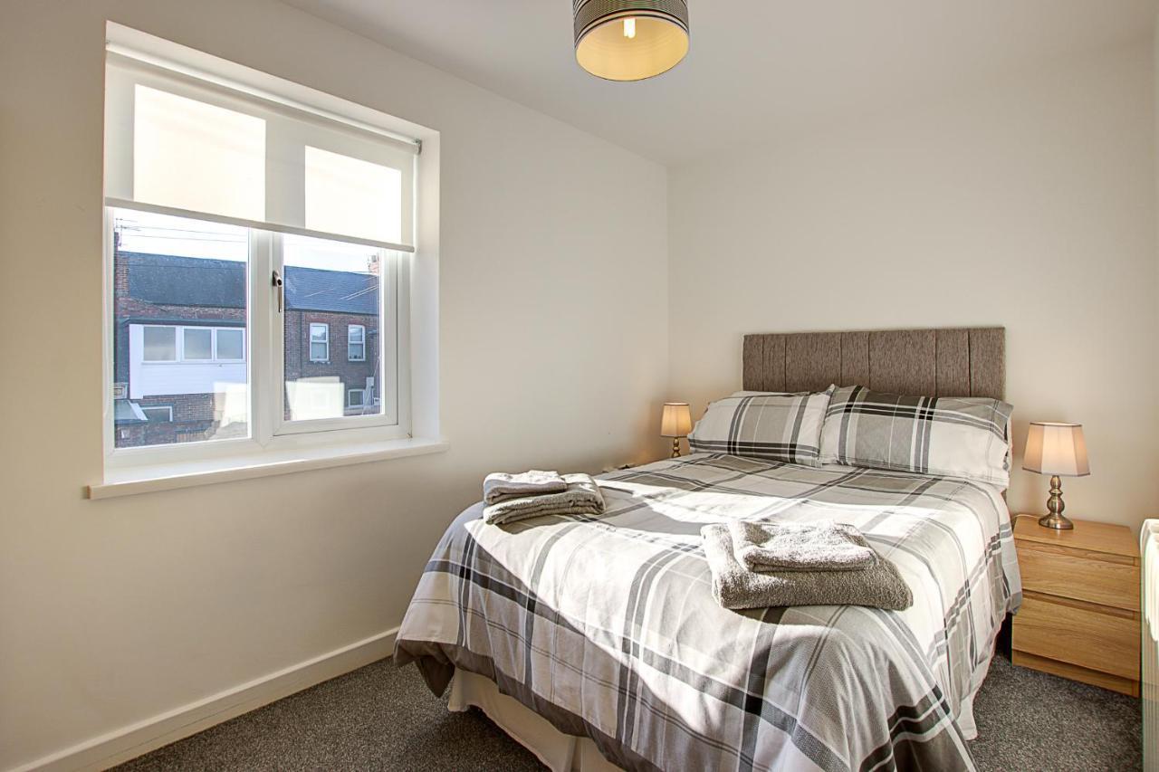 Sunderland Short Stays 2 Bedroom Apartment Free Parking Fulwell Sr6 Exterior photo