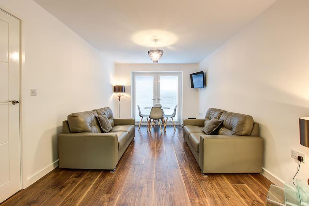 Sunderland Short Stays 2 Bedroom Apartment Free Parking Fulwell Sr6 Exterior photo